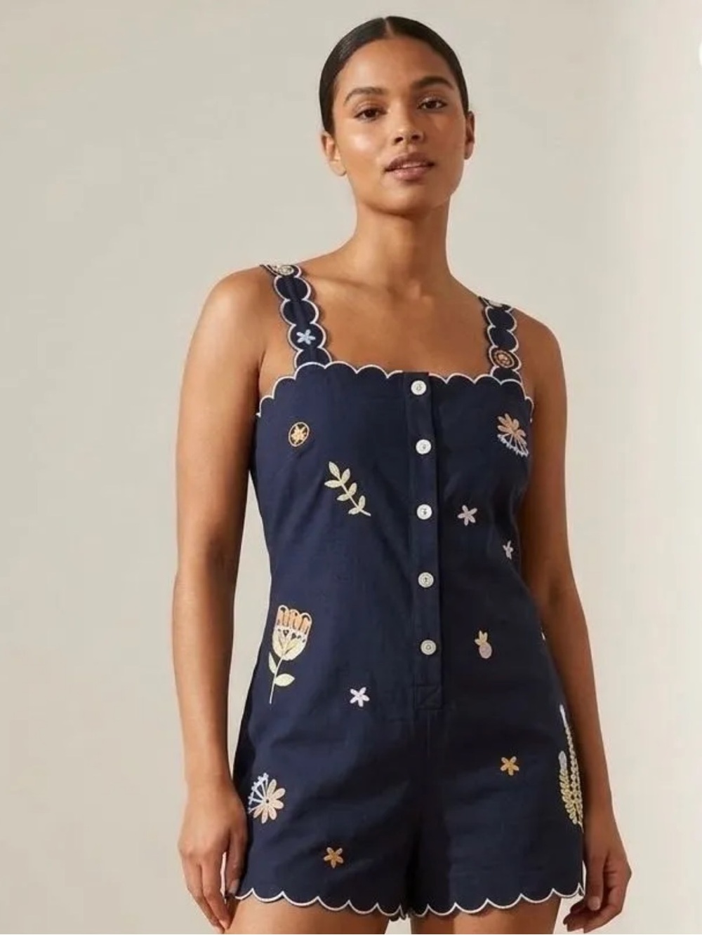 Nwt Mable Navy Embroidered Scallop Romper Medium